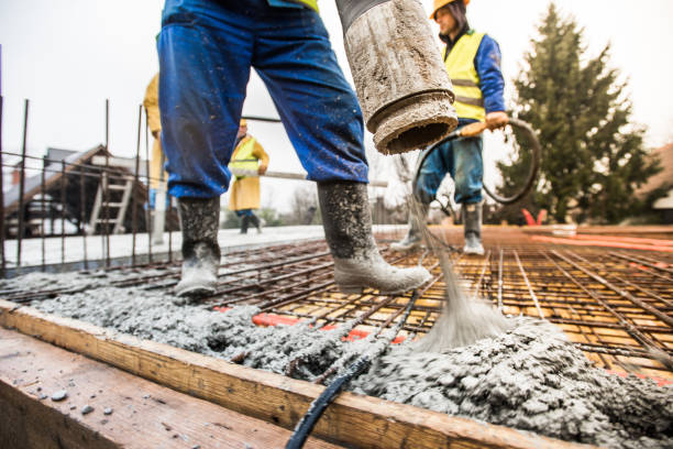 Best Custom Concrete Contractor  in Hillcrest, NY